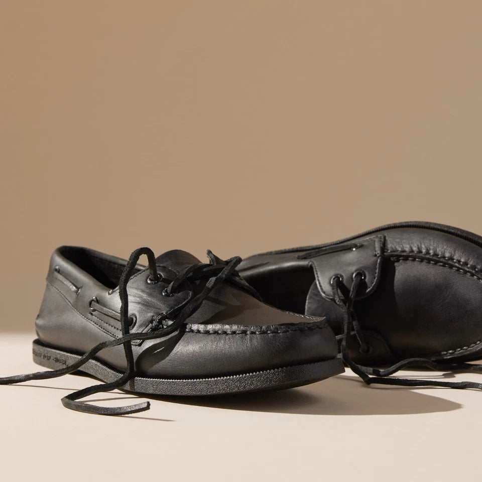 Boat Shoe Black Leather Smooth